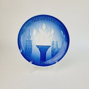 Royal Copenhagen B&G Olympiade München 1972 Commemorative Plate 8" First Issue